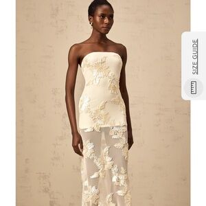 Elegant Cream Floral Strapless Dress